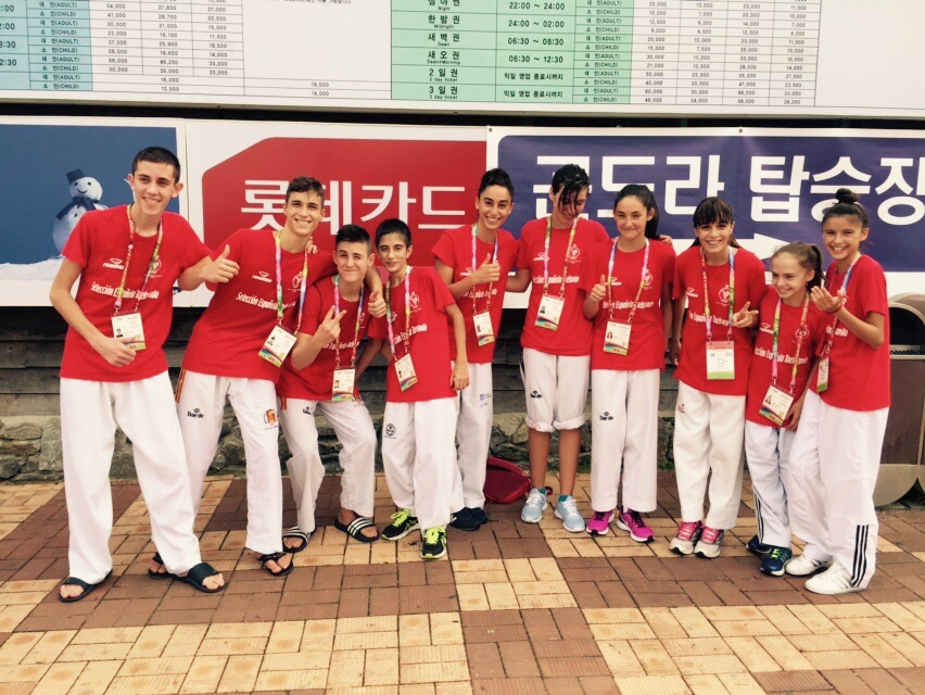 Andrea Izurdiaga, regresa del Mundial sin medalla